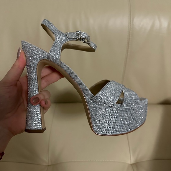 Silver Glitter Platform Sandals size 8 - Picture 10 of 12